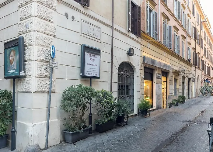Apartment Joivy Piazza Di Spagna Flat